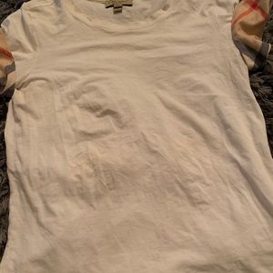 Burberry tee
